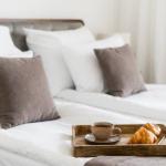 Breakfast and Bed